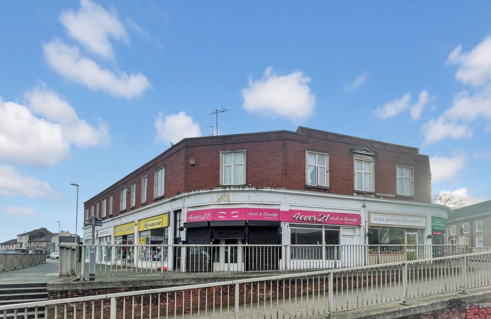 88/88A Chapel Rd, Worthing for lease Building Photo- Image 1 of 6