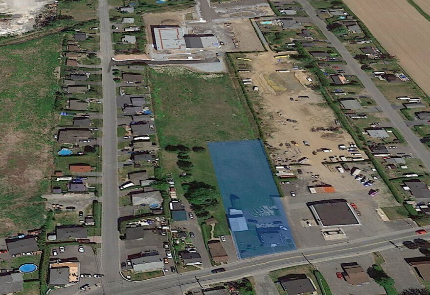 Rue Principale, Saint-amable, QC for sale Primary Photo- Image 1 of 1