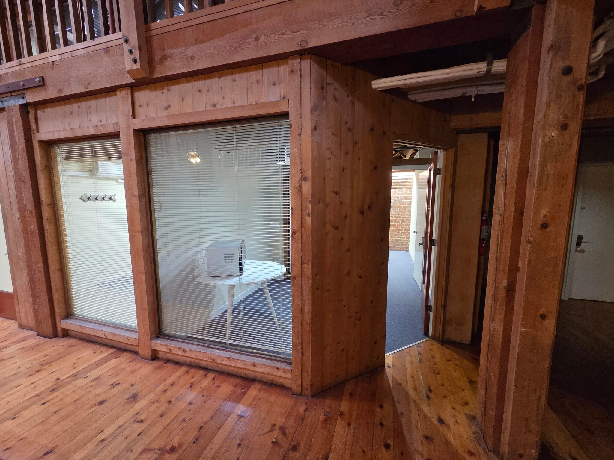 350 Townsend St, San Francisco, CA for lease Interior Photo- Image 1 of 3