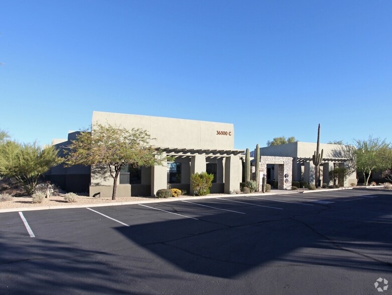 36800 N Sidewinder, Carefree, AZ for lease - Building Photo - Image 2 of 9