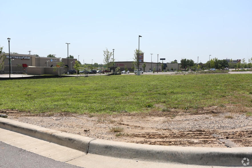 S US 71 Hwy, Grandview, MO for sale - Building Photo - Image 3 of 4