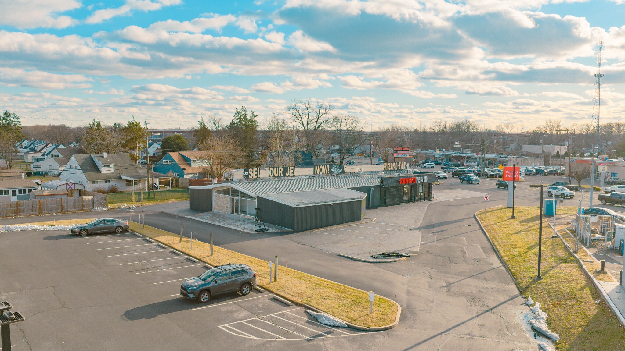 4034 Veterans Hwy, Levittown, PA for lease Primary Photo- Image 1 of 11