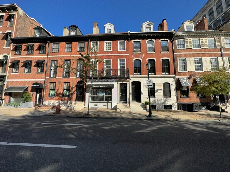 711 Walnut St, Philadelphia, PA for lease - Building Photo - Image 2 of 14
