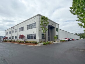4504 E Valley Hwy E, Sumner, WA à louer Photo intérieure- Image 1 de 4
