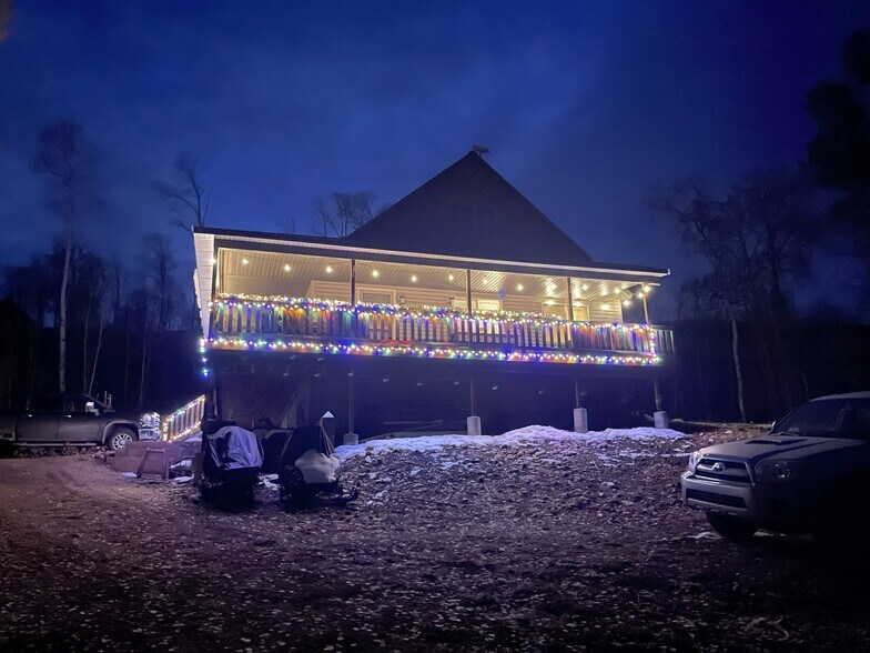 14816 Austin Cir, Huntsville, UT à vendre - Photo du bâtiment - Image 2 de 52