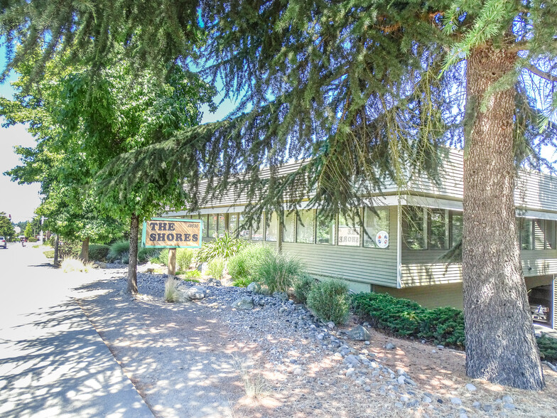 19530 International Blvd, Seatac, WA for lease - Building Photo - Image 1 of 5