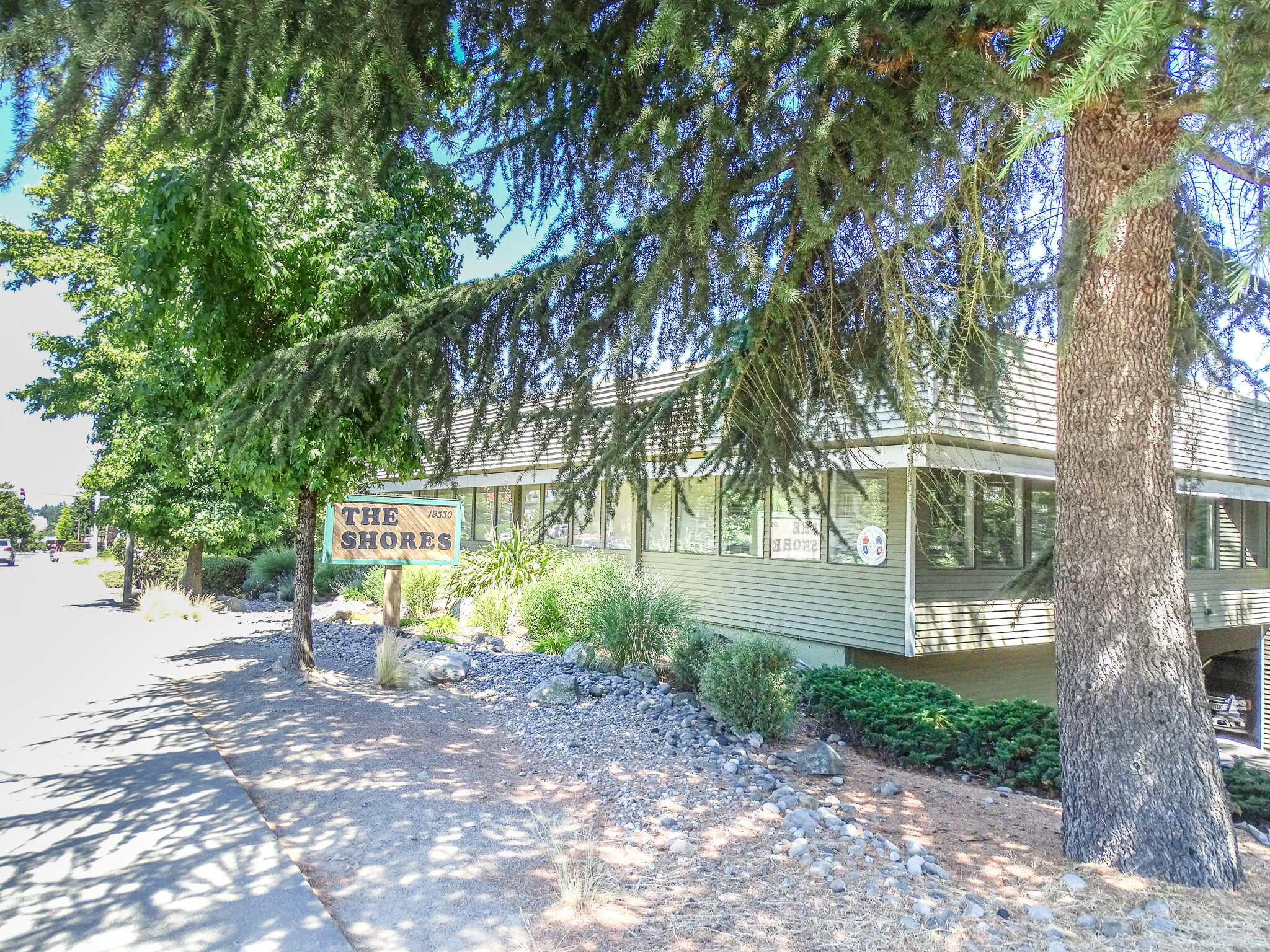 19530 International Blvd, Seatac, WA for lease Building Photo- Image 1 of 6