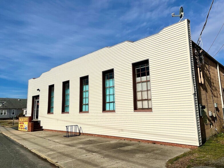 3649 Willow St, Chincoteague, VA à vendre - Photo du bâtiment - Image 2 de 32