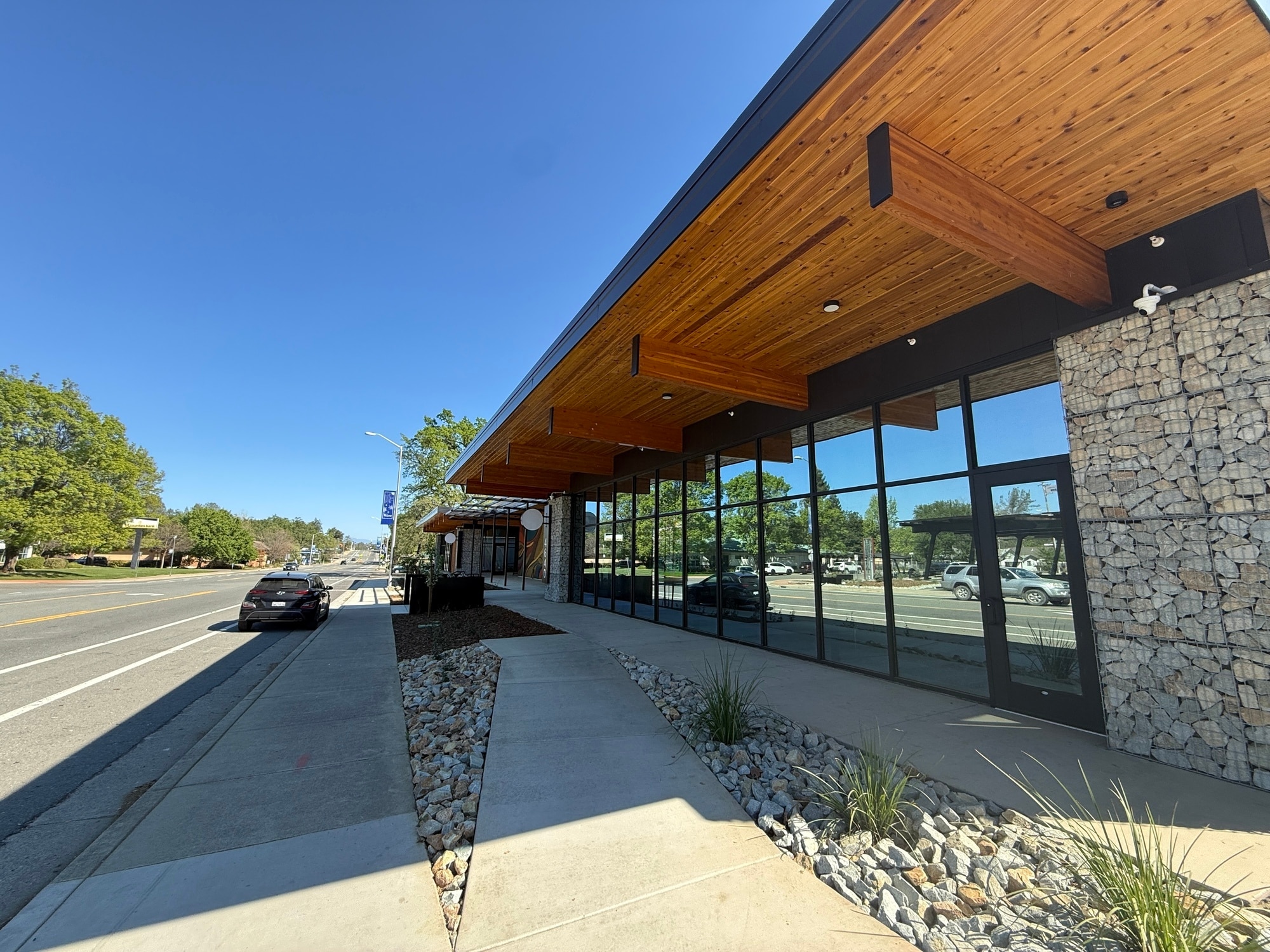 4640 Shasta Dam Blvd, Shasta Lake, CA for lease Primary Photo- Image 1 of 11