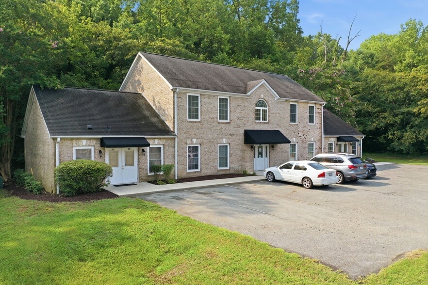 1708 S Mebane St, Burlington, NC for sale - Building Photo - Image 3 of 32