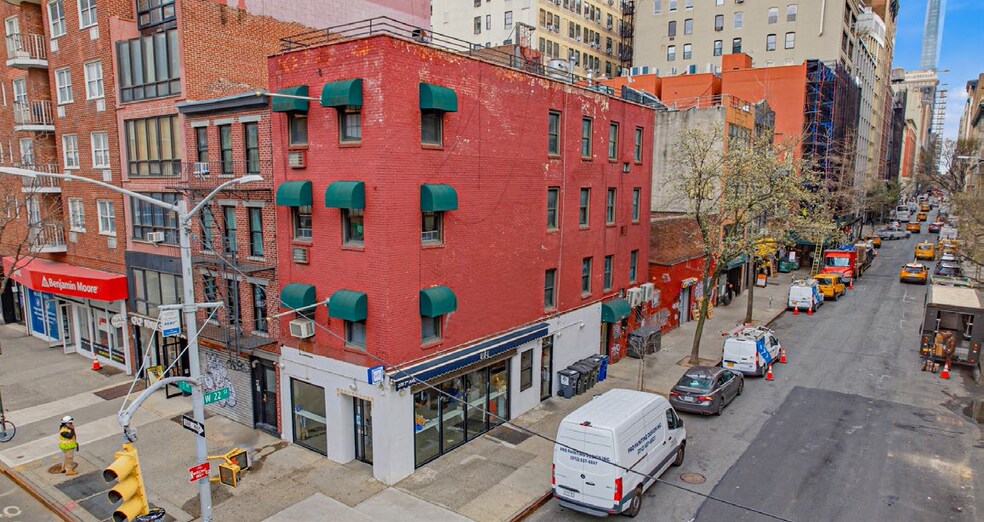 209 7th Ave, New York, NY à vendre - Photo du bâtiment - Image 1 de 3