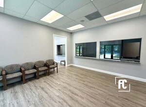 9955 SE Federal Hwy, Hobe Sound, FL à louer Photo intérieure- Image 2 de 15