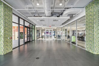 40 E Adams St, Jacksonville, FL for lease Interior Photo- Image 1 of 13