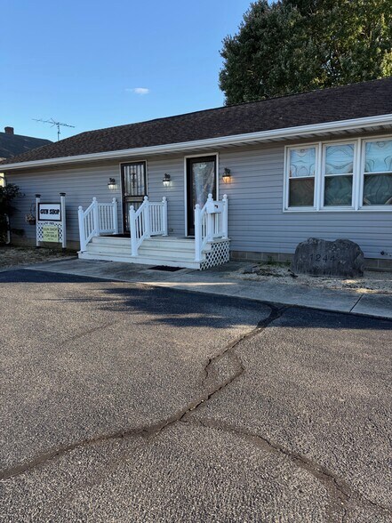 1244 Forrest Ave, Dover, DE à vendre - Photo du bâtiment - Image 1 de 7