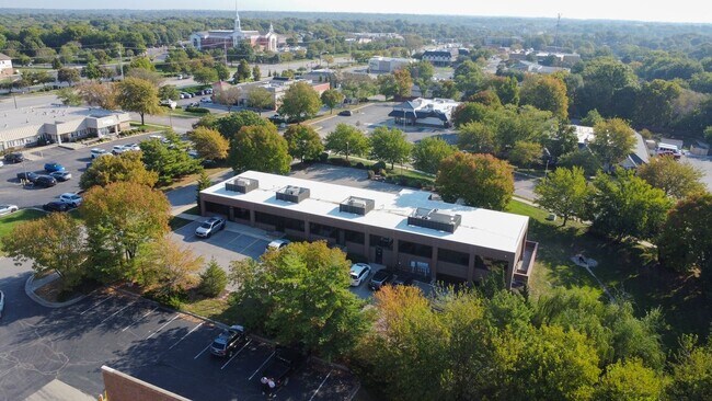 More details for 8730 Bourgade St, Lenexa, KS - Office for Sale