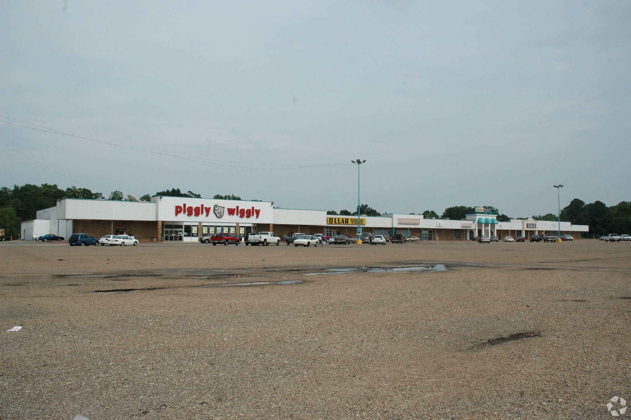501 S Main St, Springhill, LA for lease Primary Photo- Image 1 of 19