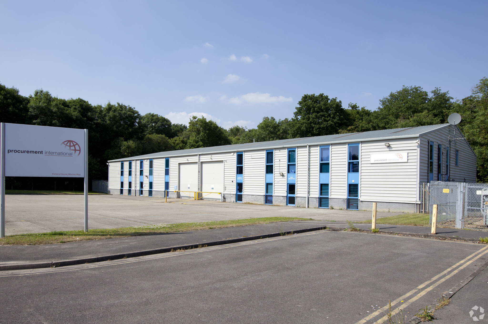 Marino Way, Wokingham for lease Primary Photo- Image 1 of 6