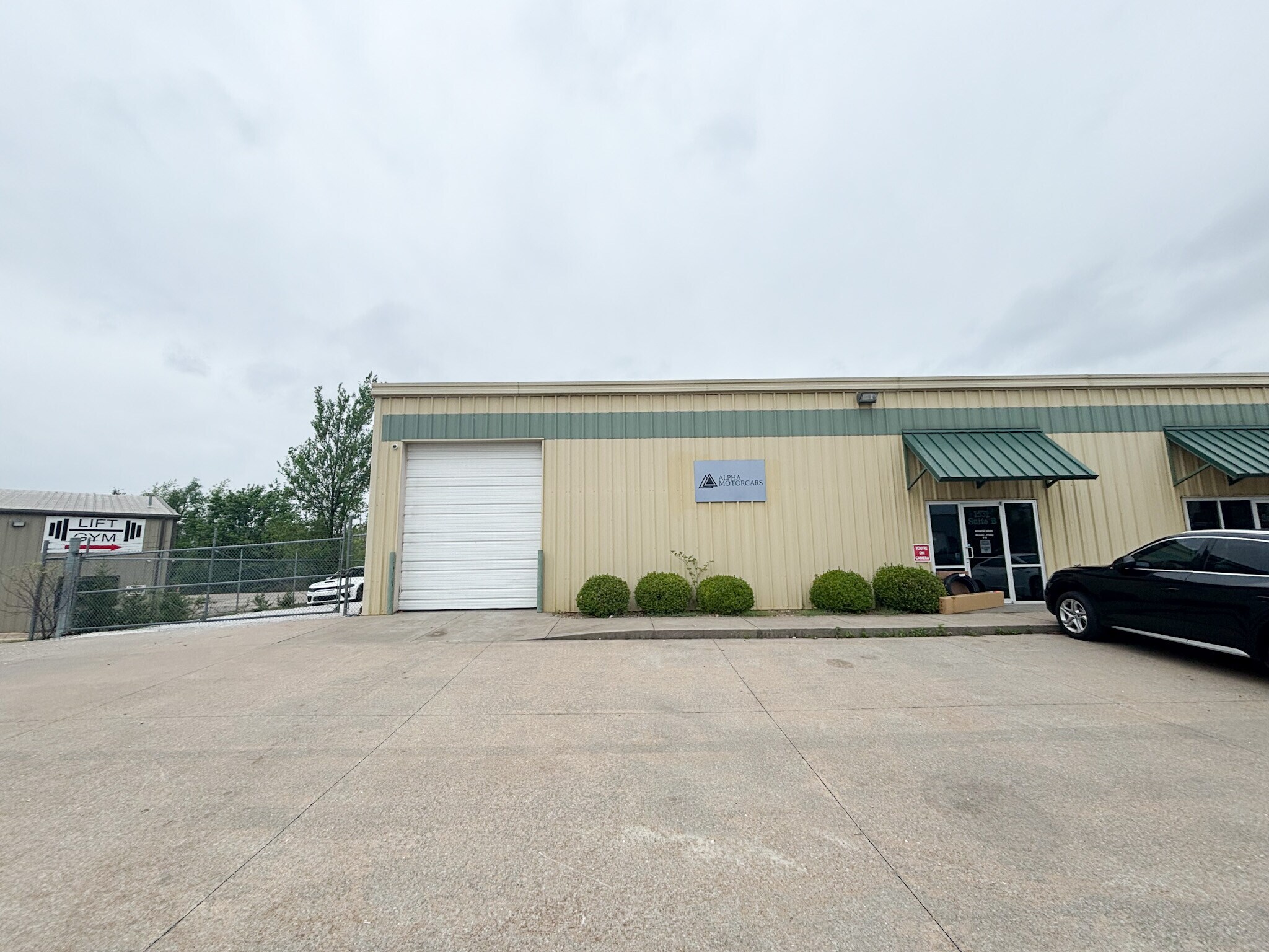 1531 N Commercial Rd, Nixa, MO à louer Photo principale- Image 1 de 15