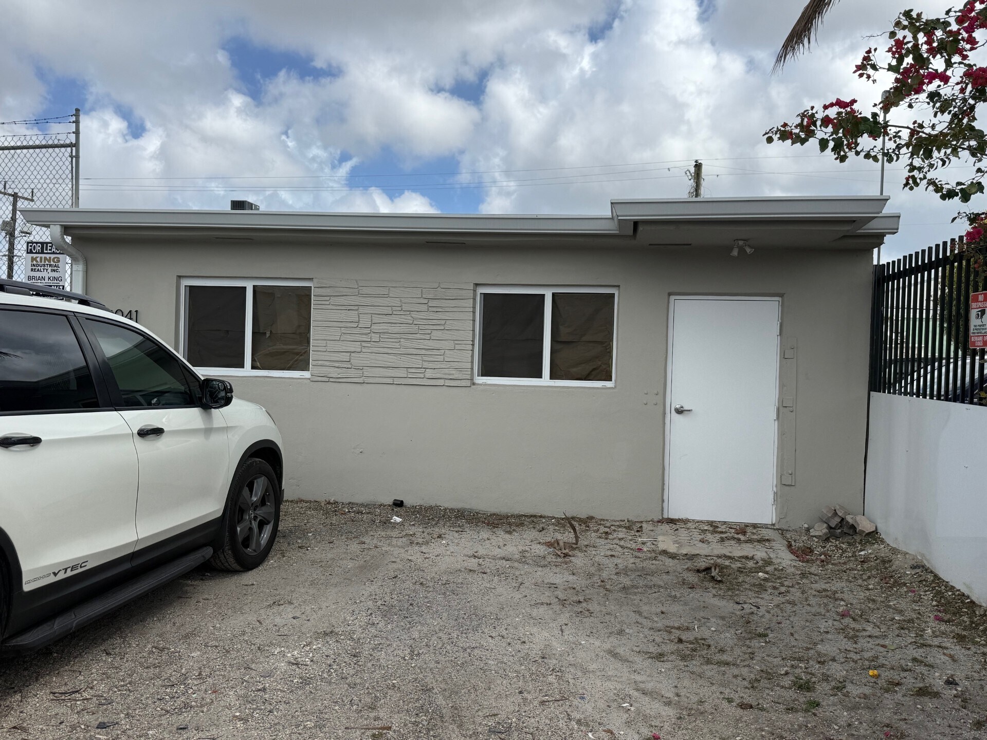 14041 NW 20th Ave, Opa-locka, FL à vendre Photo principale- Image 1 de 23