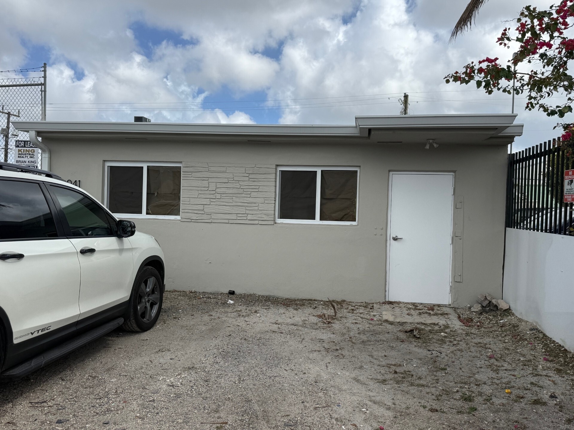 14041 NW 20th Ave, Opa-locka, FL for sale Primary Photo- Image 1 of 23