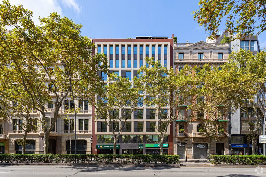 Gran Vía Corts Catalanes, 641, Barcelona, Barcelona for lease - Primary Photo - Image 1 of 11