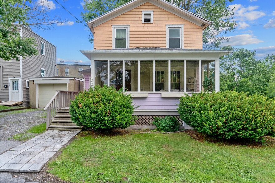 102 W Elm St, Fayetteville, NY for sale - Building Photo - Image 2 of 18