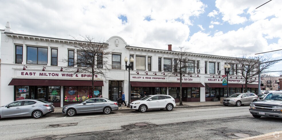 356-380 Granite Ave, Milton, MA à louer - Photo du bâtiment - Image 3 de 23