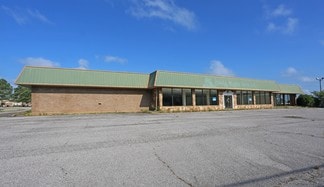 Plus de détails pour 5422 McClellan Blvd, Anniston, AL - Commerce de détail à louer