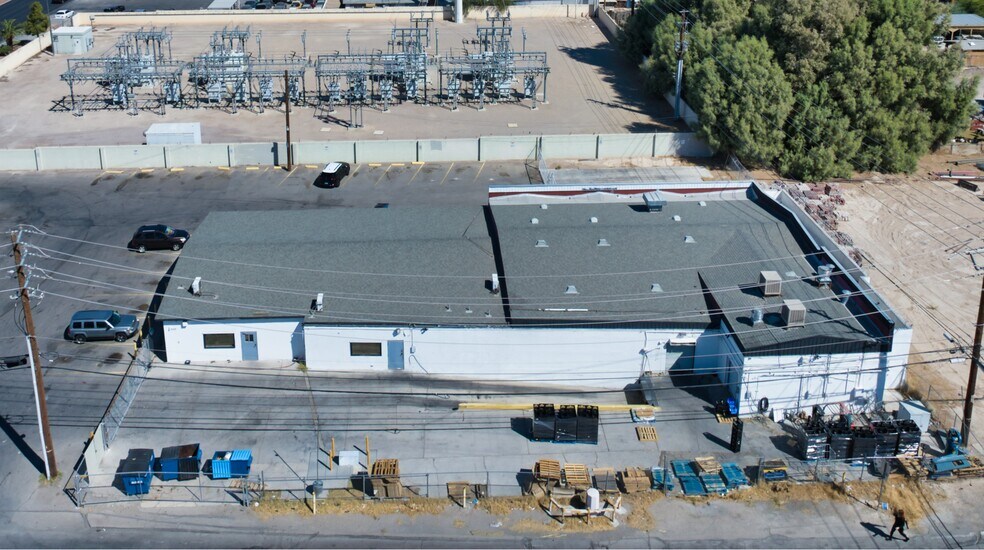 5110 E Washington Ave, Las Vegas, NV à vendre - Photo du bâtiment - Image 2 de 29