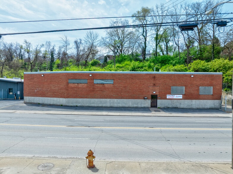 1243 Tennessee Ave, Cincinnati, OH à vendre - Photo du bâtiment - Image 3 de 41