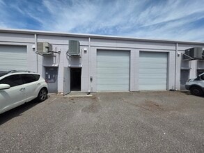 5500-5546 Haines Rd N, Saint Petersburg, FL à louer Photo intérieure- Image 2 de 10