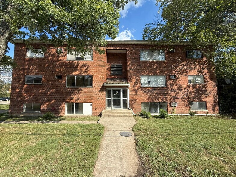 944 Seton Ave, Cincinnati, OH à vendre - Photo du bâtiment - Image 1 de 14