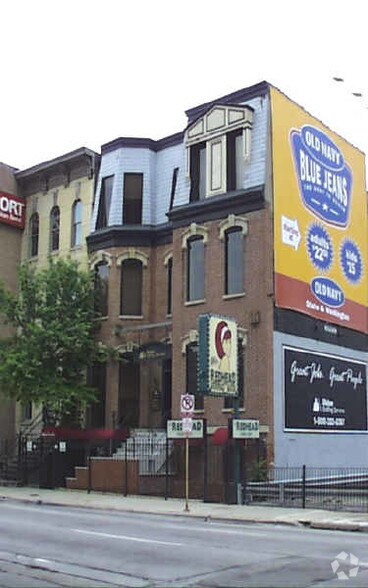 16 W Ontario St, Chicago, IL à louer - Photo du bâtiment - Image 3 de 24