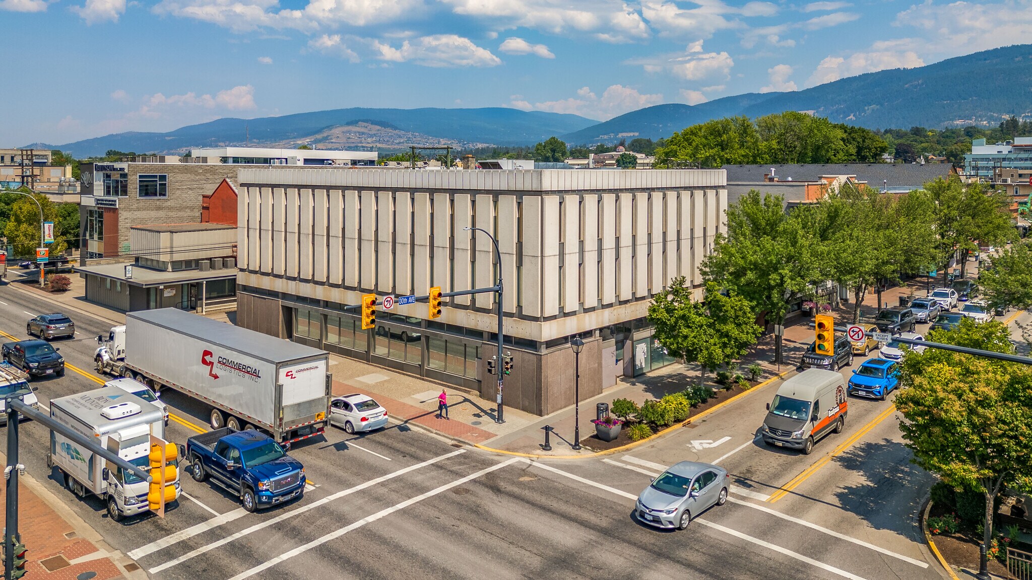3131 30 Ave, Vernon, BC à vendre Photo du bâtiment- Image 1 de 14