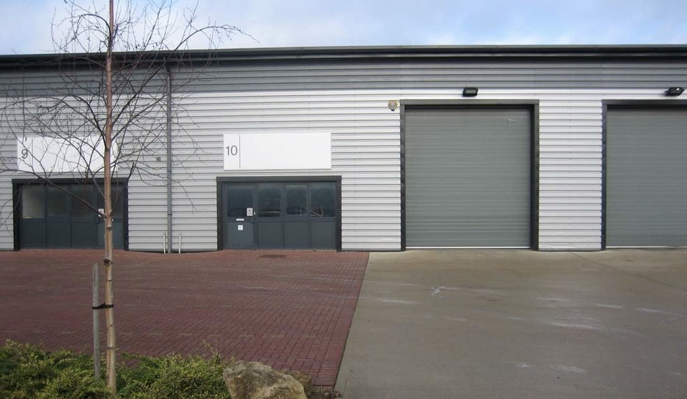 Sabre Way, Peterborough for lease - Building Photo - Image 2 of 4