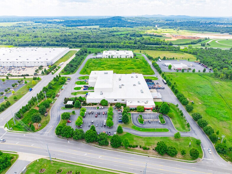 1800 Joe B Jackson Pky, Murfreesboro, TN for lease - Aerial - Image 2 of 6