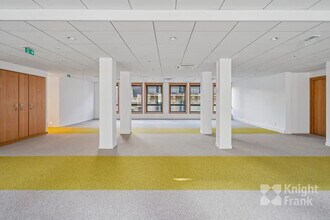 37-39 Rue Boissière, Paris for lease Interior Photo- Image 2 of 16