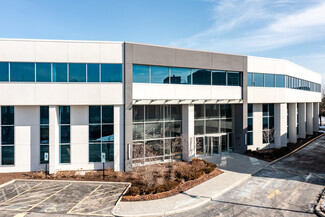 More details for 2100 Swift Dr, Oak Brook, IL - Office for Lease