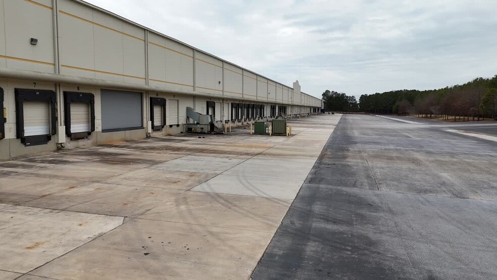 237 Greenwood Industrial Ct, McDonough, GA for lease - Commercial Listing Video - Image 3 of 28