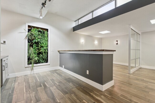 More details for 2 Adams St, Denver, CO - Office for Lease