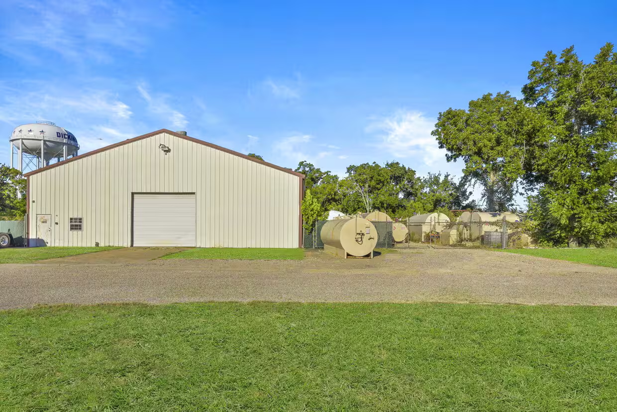 3817 Venzi St, Dickinson, TX for sale Building Photo- Image 1 of 41