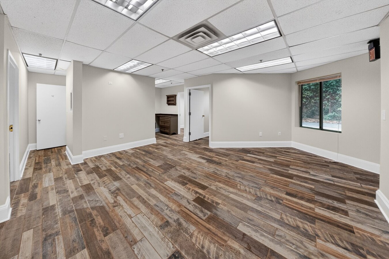 2141 Wisconsin Ave NW, Washington, DC 20007 - Unité D-1 - - Photo intérieure - Image 2 of 15