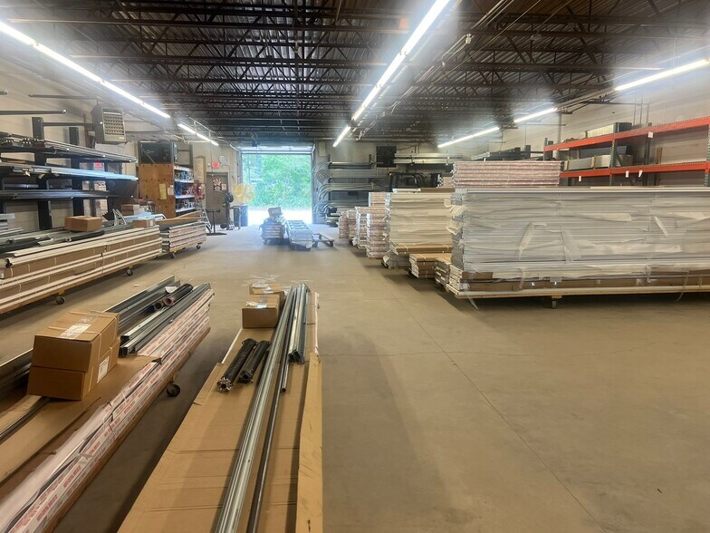 1308-1314 NE 113th Ave, Blaine, MN à louer - Photo du bâtiment - Image 3 de 6