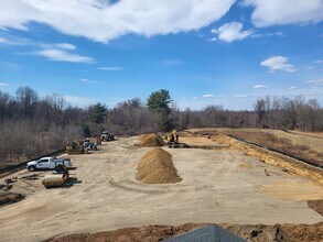 821 B East Main Street, Chicopee, MA - Aérien  Vue de la carte