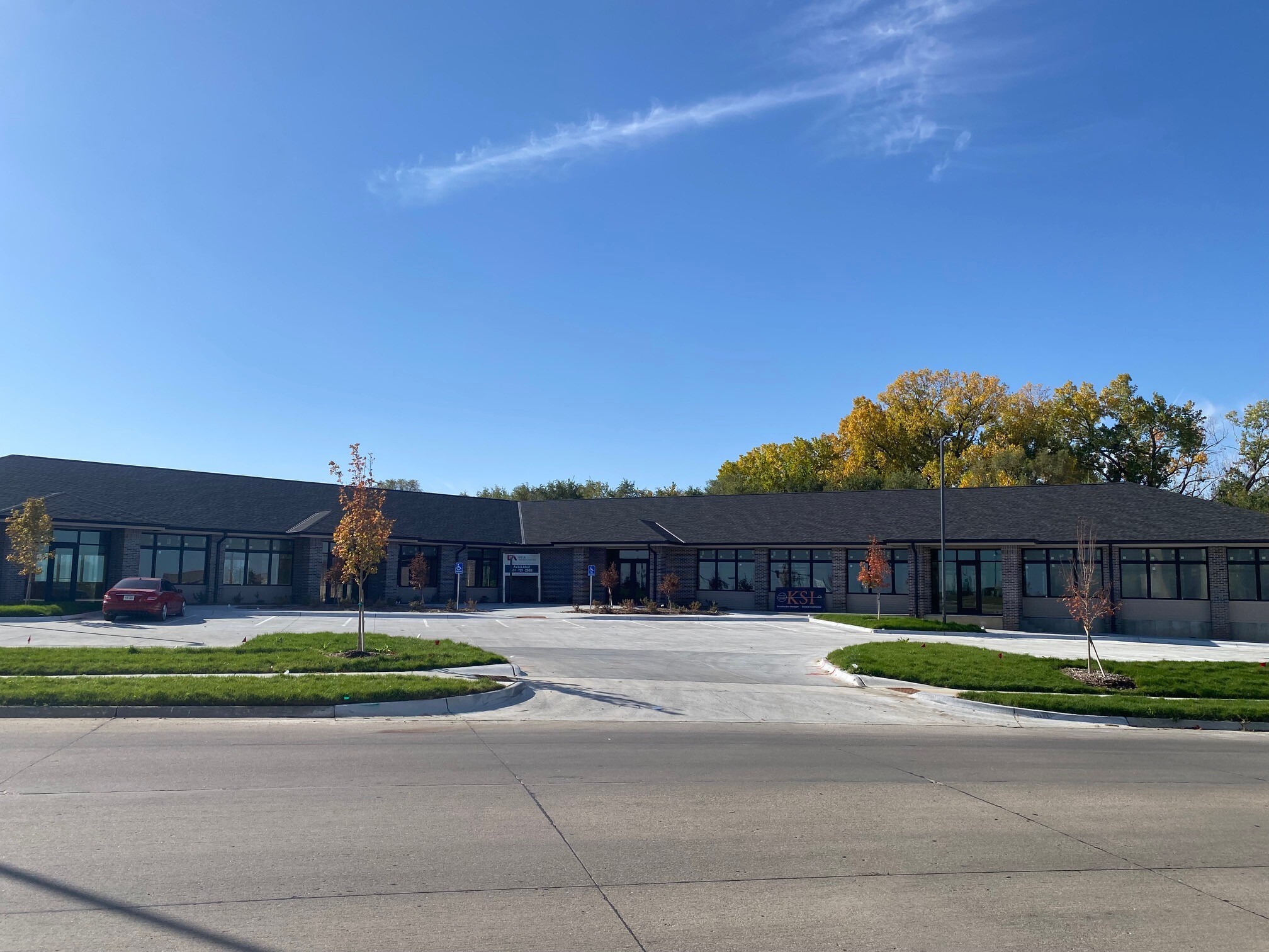 1630 N Main St, Elkhorn, NE for lease Building Photo- Image 1 of 9