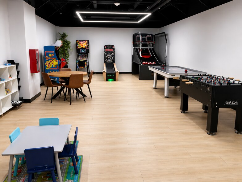 200 E Van Buren St, Phoenix, AZ à louer - Photo du bâtiment - Image 3 de 19