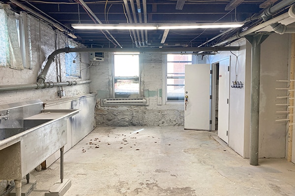 271 Western Ave, Lynn, MA à louer Photo intérieure- Image 1 de 2