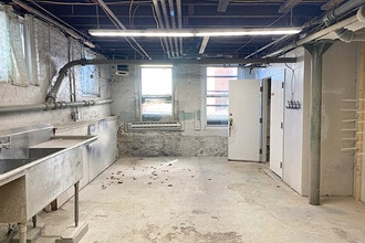 271 Western Ave, Lynn, MA à louer Photo intérieure- Image 1 de 2