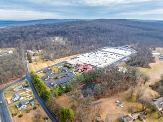 Plus de détails pour 47 Park Ave, Elverson, PA - Industriel à louer