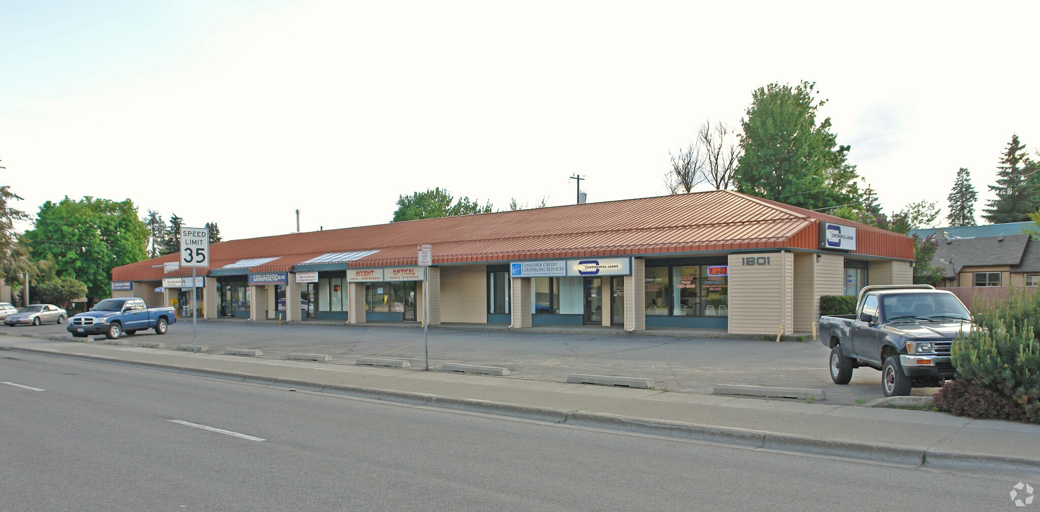 1801 N Lincoln Way, Coeur d'Alene, ID à louer Photo du bâtiment- Image 1 de 6